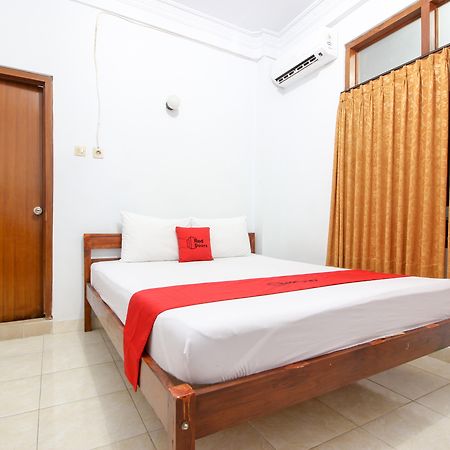 Reddoorz Plus Near Alun Alun Selatan Yogyakarta Extérieur photo