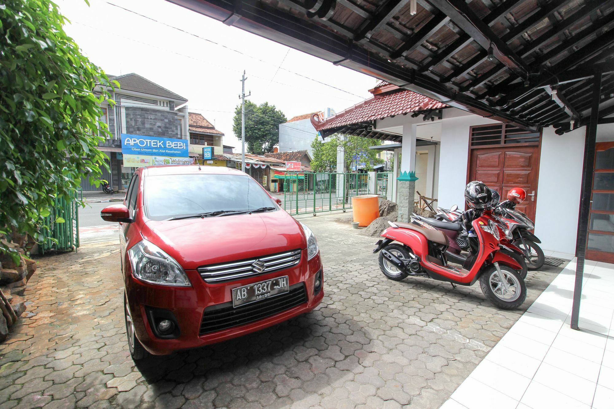 Reddoorz Plus Near Alun Alun Selatan Yogyakarta Extérieur photo
